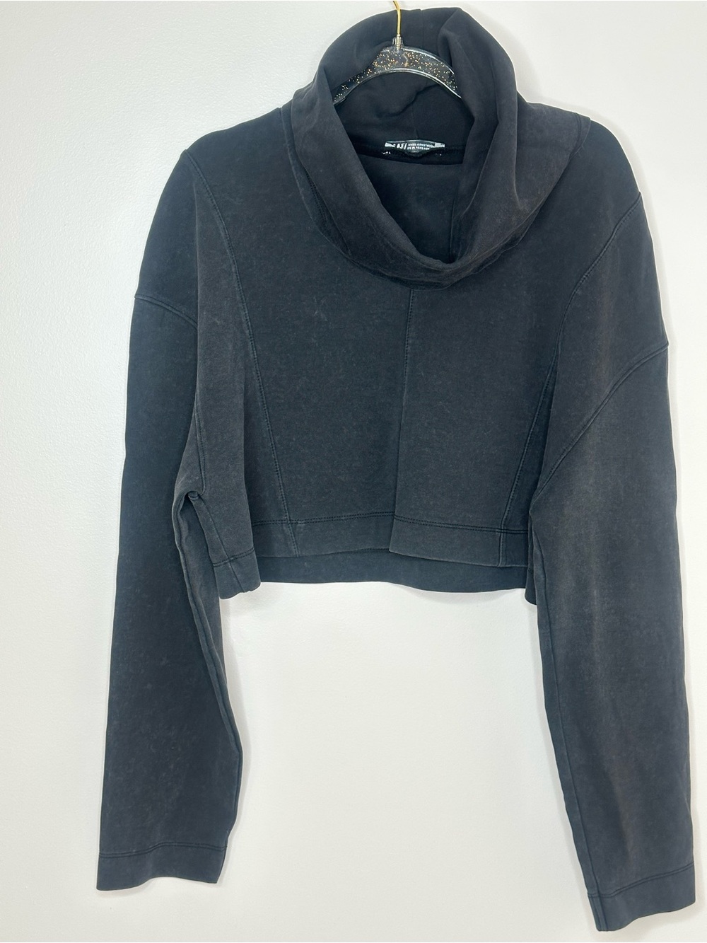 Zara Washed Black Cropped Sweatshirt Size M